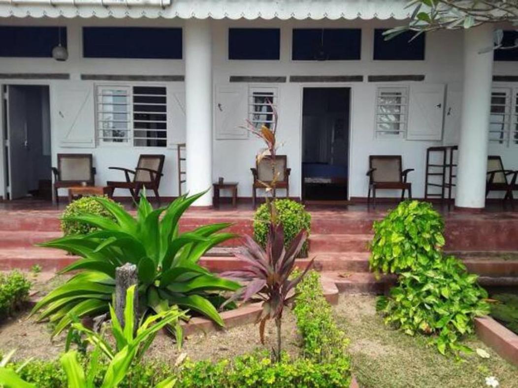 Palm Villa Mirissa Hotel&Spa Exterior photo